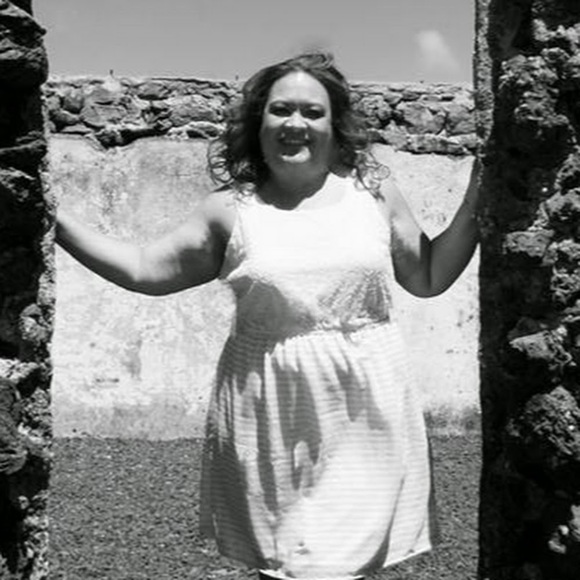 Meet your Posher, Toni - Picture 1 of 1